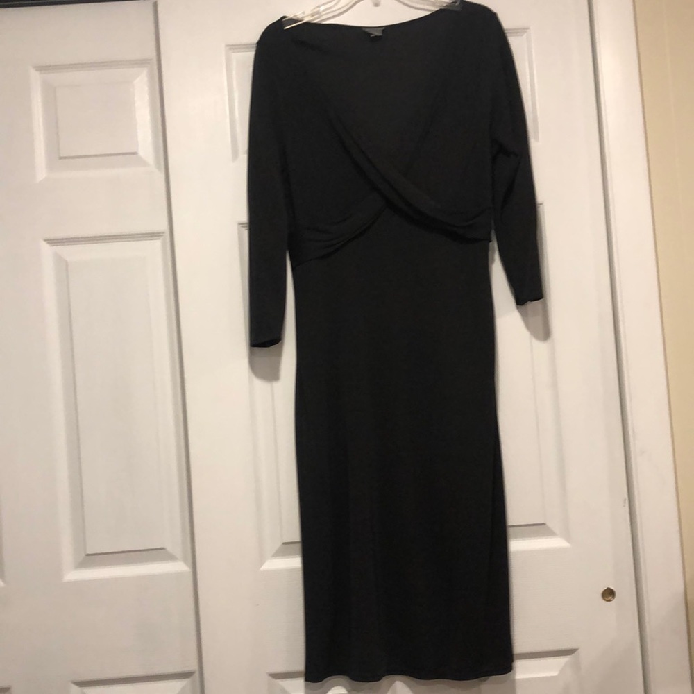 ✨ANN TAYLOR Charcoal Gray V Neckline MIDI Dress Size 10